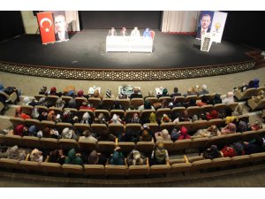 Konya’da “Mutlu Ebeveyn, Güçlü Aile” programı