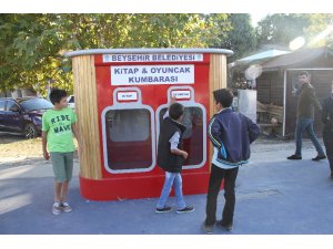 Beyşehir Belediyesinden parka kitap ve oyuncak kumbarası