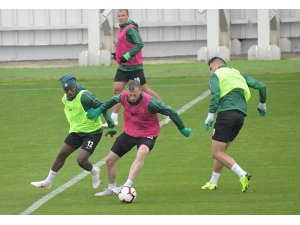 Atiker Konyaspor günü tek antrenmanla tamamladı