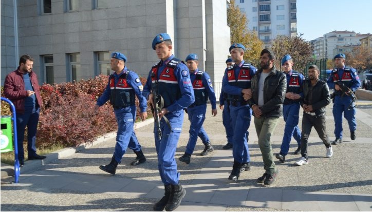 Aksaray'daki Faili Meçhul Cinayeti İzmarit Çözdü