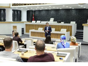 Meram’da “Zamanı etkili kullanma ve etkili iletişim” semineri