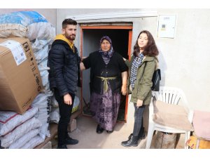 Hindileri çalınınca gözyaşlarına boğulan Fadik teyze hindilerine kavuştu