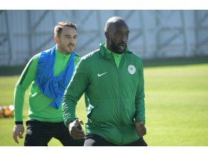 Konyaspor’da Yatabare sakatlandı