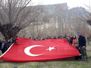 Aksaray'da Çanakkale şehitlerini anma yürüyüşü