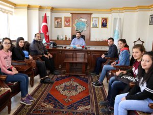 Yenikent Anadolu Lisesi heyetinden Başkan Yazgı'ya ziyaret