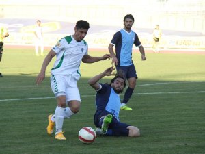 Anadolu Selçukspor 3 puan peşinde