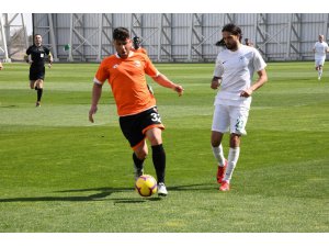 Atiker Konyaspor hazırlık maçında Adanaspor’u 2-1 mağlup etti