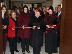 Aksaray Polis eşlerinden anlamlı kermesi