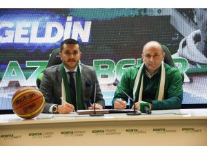 Atiker Konyaspor, Aziz Bekir ile anlaştı