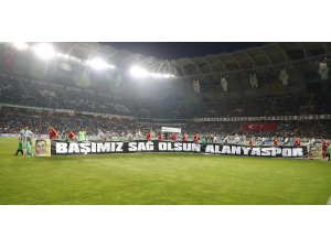 Spor Toto Süper Lig: Atiker Konyaspor: 0 - Galatasaray: 0 (Maç sonucu)