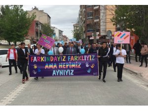 Kulu’da otizm ve engelliler için farkındalık yürüyüşü gerçekleştirildi