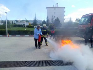 Beyşehir’de öğrenci yurdunda yangın tatbikatı