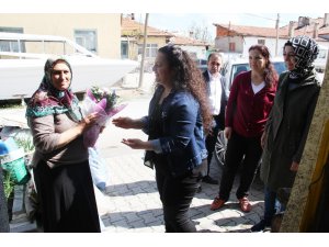 Beyşehir’de yılın annelerine evlerinde anlamlı ziyaret