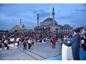 Konya’da ümmetin yetimleri kardeşlik iftarında buluştu