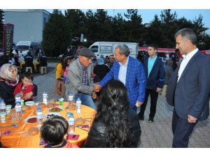 Akşehir’de şehit ve gazi ailelerine iftar yemeği