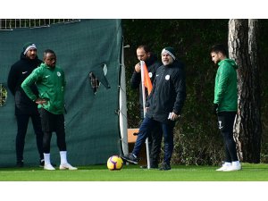 Kocaman’lı Konyaspor, Çalımbay’lı Konyaspor’u geçemedi