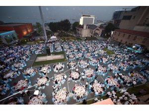 İstanbul’da yaşayan Konyalılar iftarda buluştu