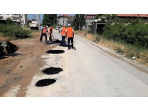 Ereğli Belediyesi yol yapım ve onarım çalışmalarını sürdürüyor