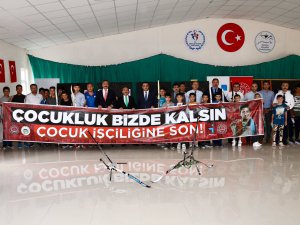 12 Haziran Dünya Çocuk İşçiliği ile Mücadele Günü