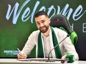 Riad Bajic resmen Konyaspor’da