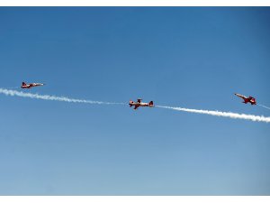 Türk Yıldızları Konya’da nefes kesti