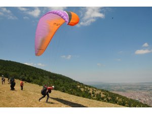 7. Akşehir XC Open 2019 Türkiye Yamaç Paraşütü Mesafe Yarışması başladı