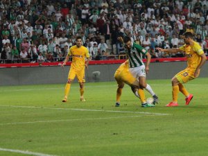 Süper Lig: Konyaspor: 0 - MKE Ankaragücü: 0 (İlk yarı)