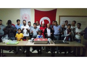 Beyşehir’de üniversite öğrencilerine aşure ikramı