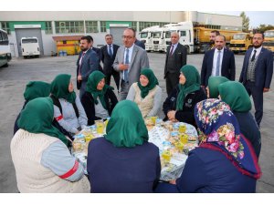 Başkan Kavuş: “Temel düsturumuz, tevazu, samimiyet ve gayretle Meramlıya hizmet vermektir”