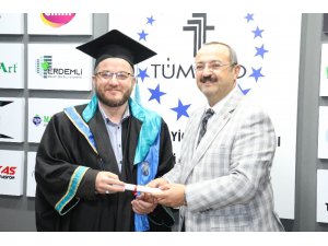 TÜMSİAD Konya Şubesinde diploma heyecanı