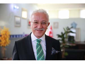 Rektör Zorlu: “Türkiye’nin otomobili, gelişen ve büyüyen Türkiye’nin nişanesi olacaktır”