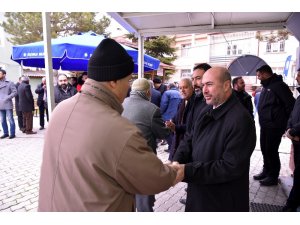 Başkan Pekyatırmacı yılın ilk cumasında hemşehrileriyle buluştu