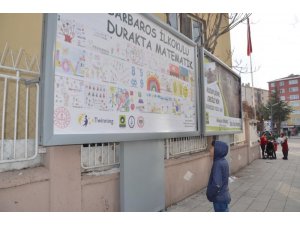 Ereğli Belediyesi durakları ve billboardları matematikle süsledi