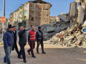 Selçuklu Belediyesinden Elazığ ve Malatya’ya yardım eli