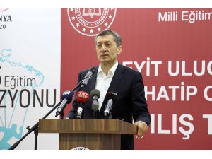 Bakan Selçuk: “Eğitim çocuklarımızın ve Türkiye’nin geleceği için en büyük vasıta”