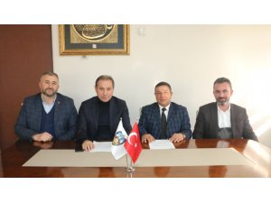 Konya’daki bakkal ve marketlerin çalışma saatlerine düzenleme