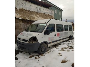 Aksaray'da Tamirciden Çalınan Minibüs Köyde Bulundu