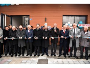 Selçuklu’da Malazgirt Mahallesi Emekliler Lokali ve Muhtarlık Ofisi açıldı