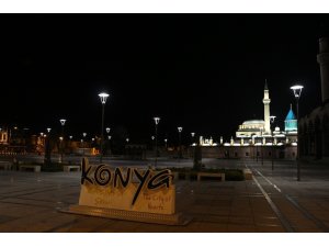 Konya’da cadde ve sokaklar boşaldı