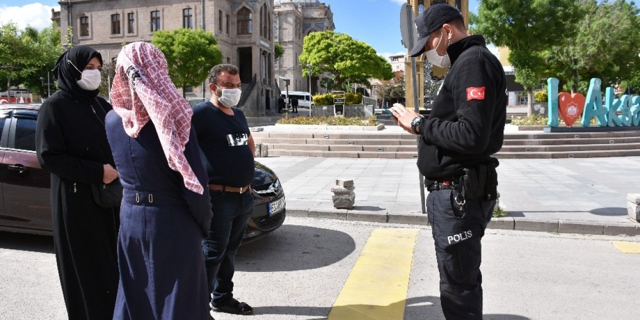 Aksaray polisi sokaklarda denetimde