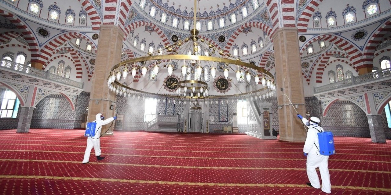 Konya’da camilerde hazırlıklar tamamlandı