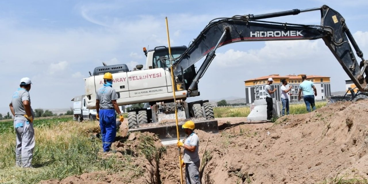 Aksaray’da belediye mahallelerde kanalizasyon çalışması başlattı