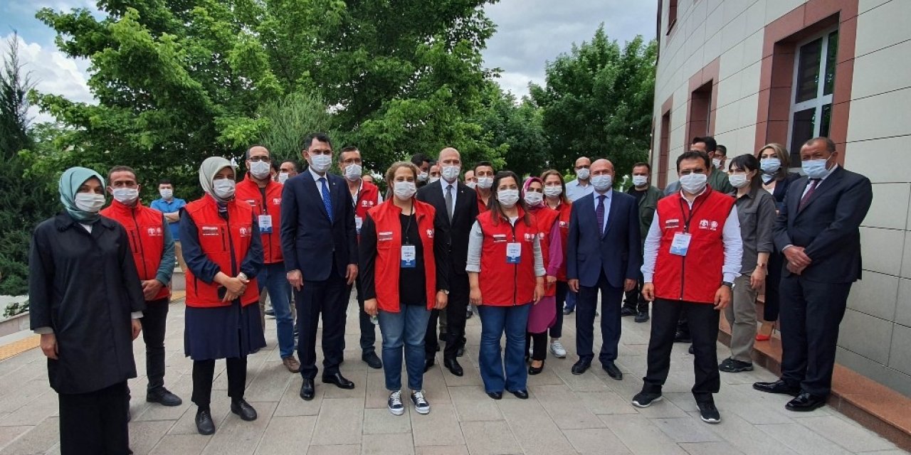 Selçuklu Vefa Destek gönüllere dokunuyor