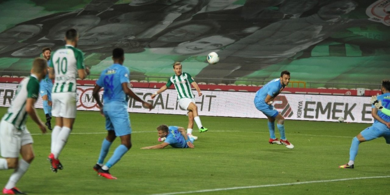 Süper Lig: Konyaspor: 0 - Çaykur Rizespor: 0 (İlk yarı)