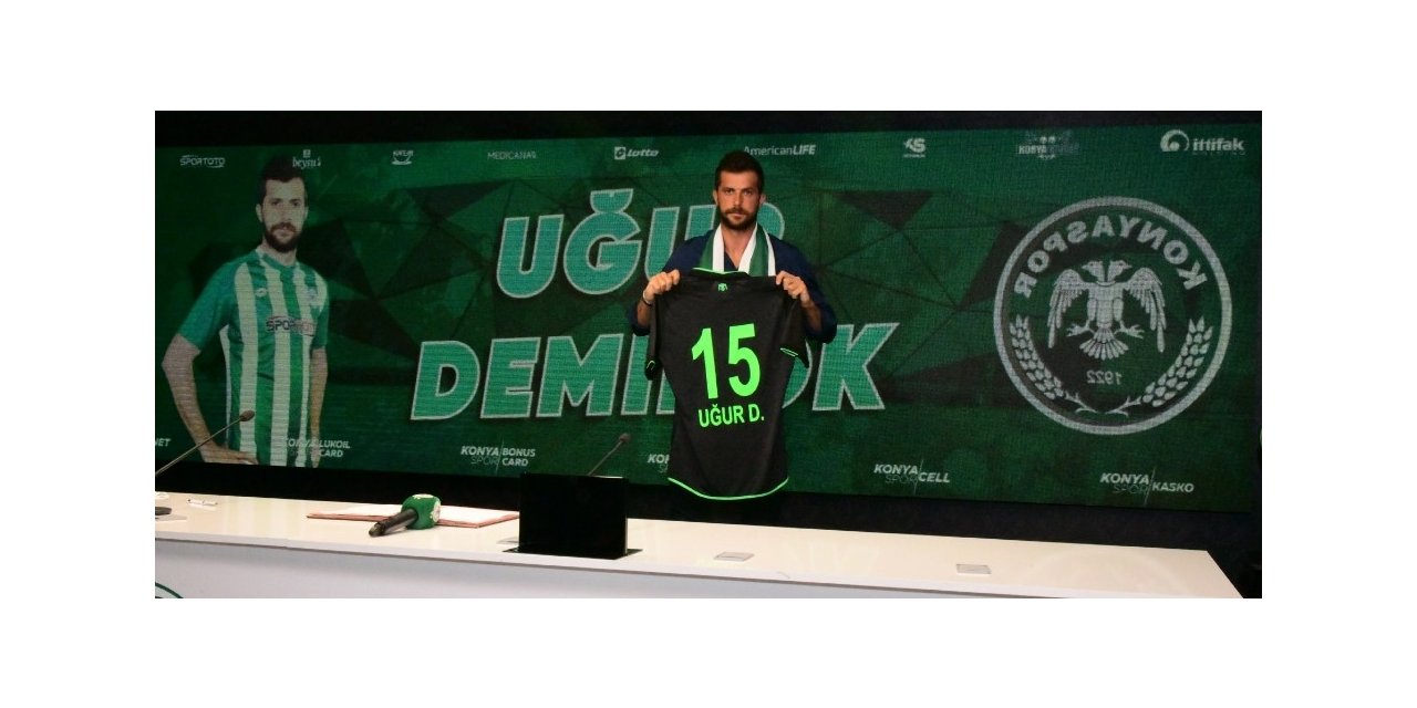 Konyaspor, Uğur Demirok ile 2+1 yıllık sözleşme imzaladı