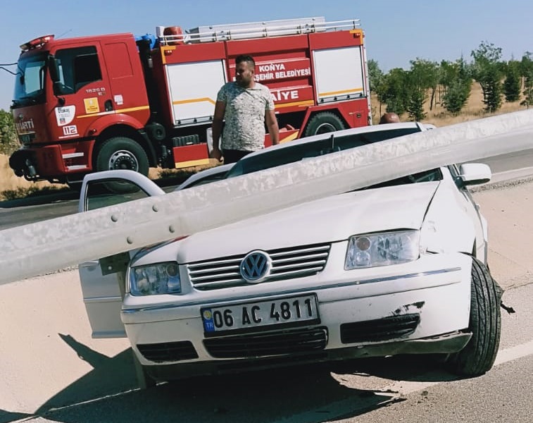 Konya-Ankara Yolu'nda Kaza: 3 Yaralı