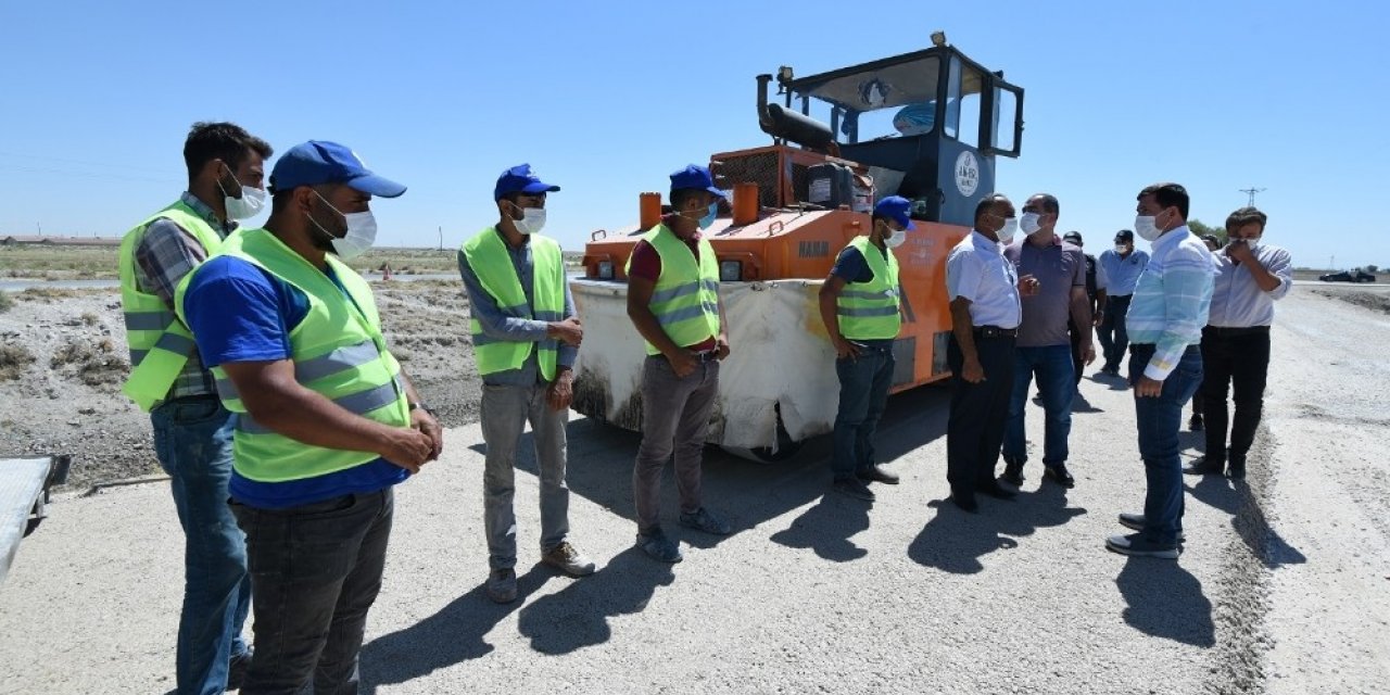 Karatay’da yol yapım ve asfaltlama çalışmaları sürüyor