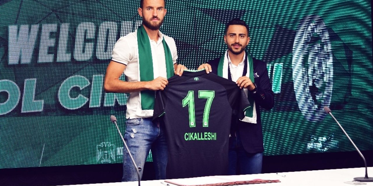 Konyaspor, Cikalleshi’yi transfer etti