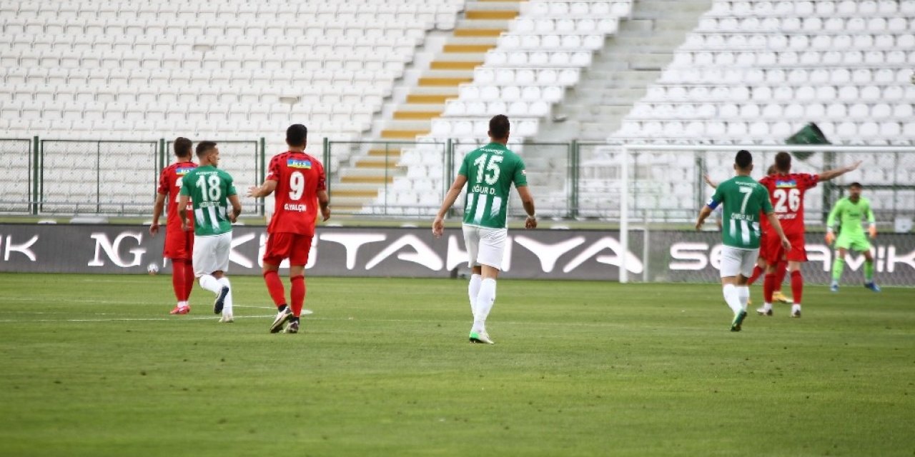 Süper Lig: Konyaspor: 0 - Beşiktaş: 0 (Maç devam ediyor)