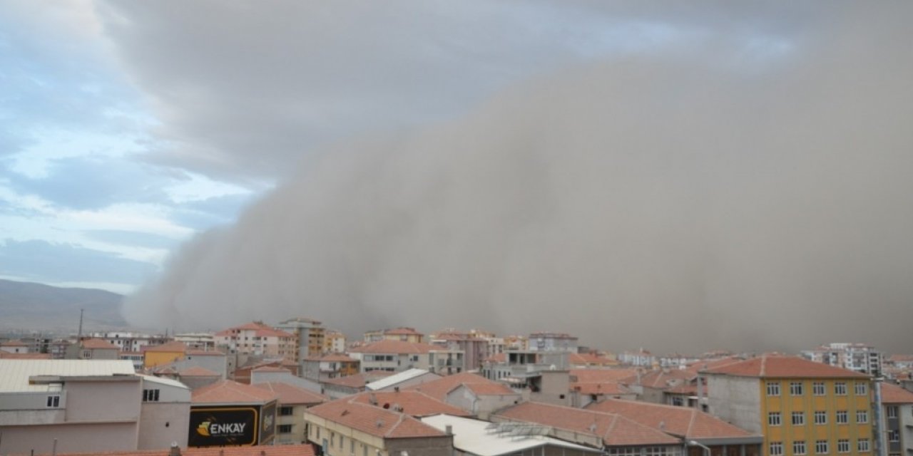 Konya’da dev toz bulutu